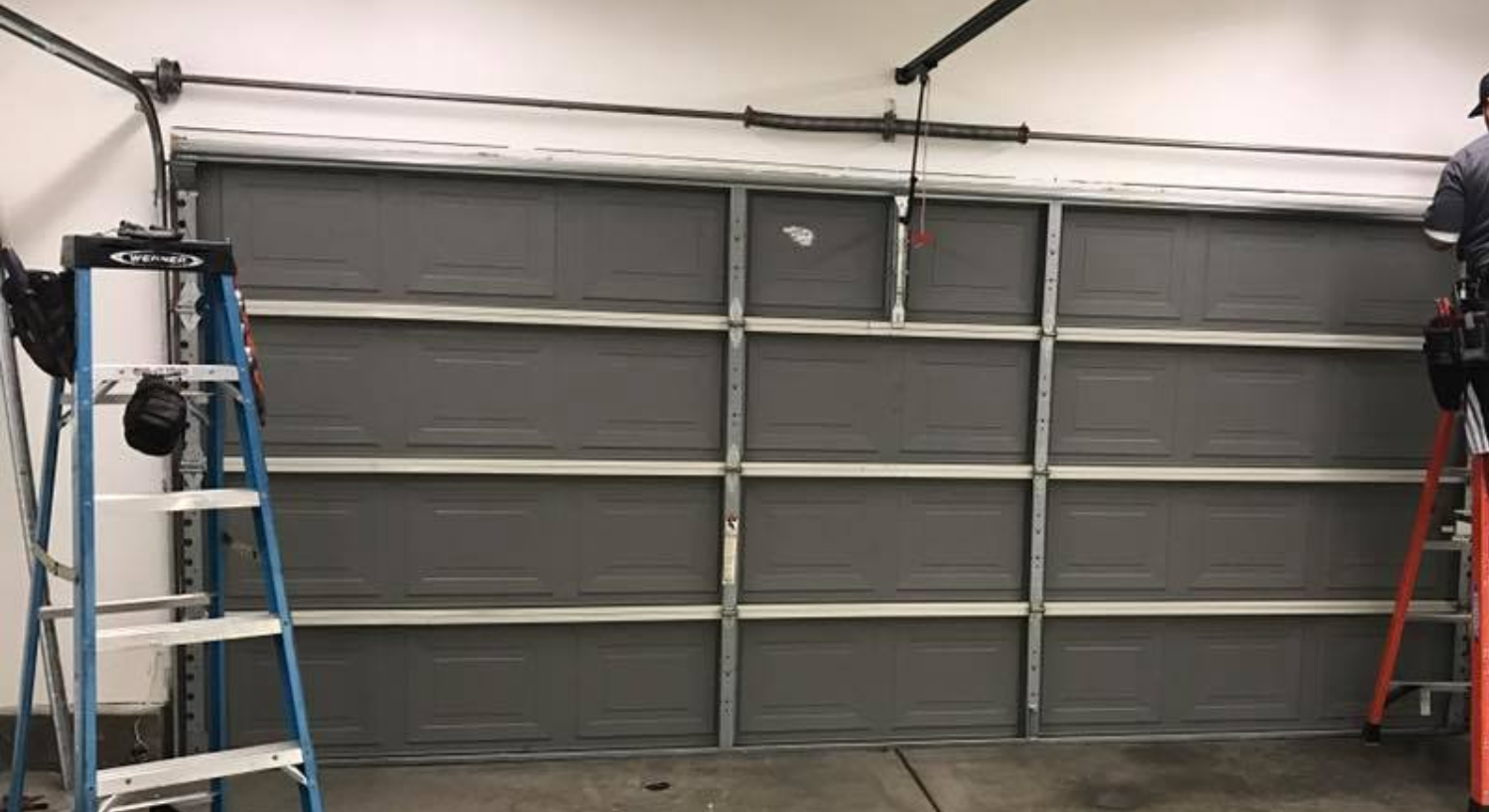 Choosing a Garage Door Installation Provider in Dania: What to Look For